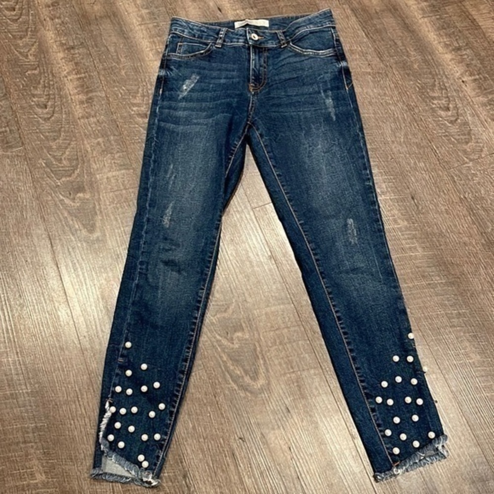 Zara skinny ankle jeans distressed hem pearl details